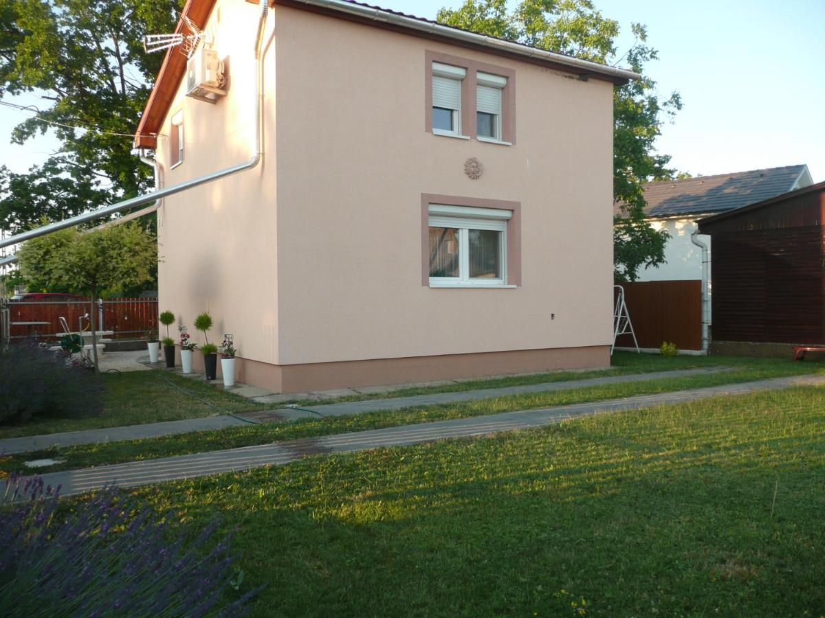 Levendula Vendégház Hajdúnánás Exterior foto